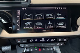 sininen Audi A3 2025 kuva 13.