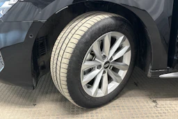 musta Audi A3 2025 kuva 10.