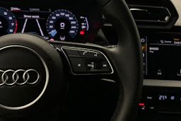 musta Audi A3 2025 kuva 12.