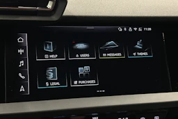 musta Audi A3 2025 kuva 17.