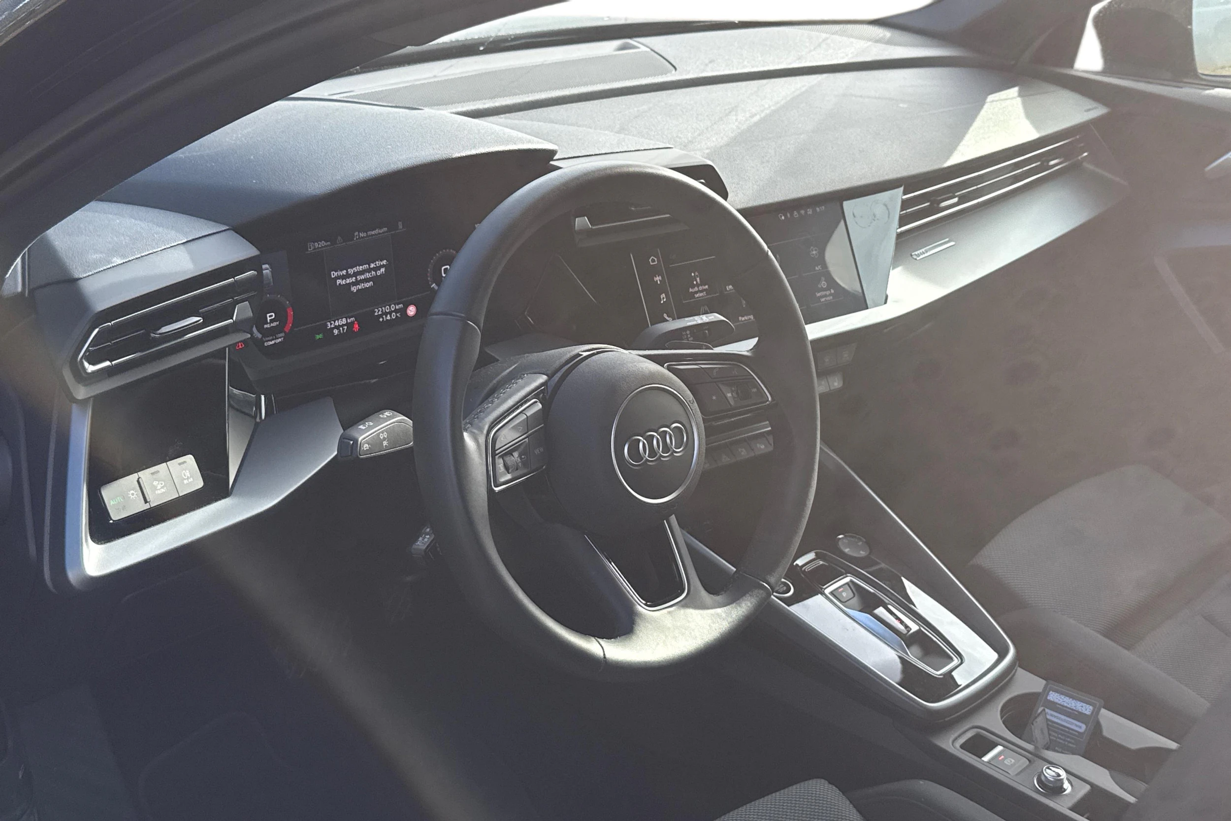 musta Audi A3 2025 kuva 3.