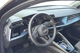 musta Audi A3 2025 kuva 3.
