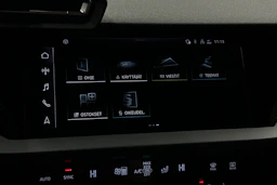 musta Audi A3 2025 kuva 17.