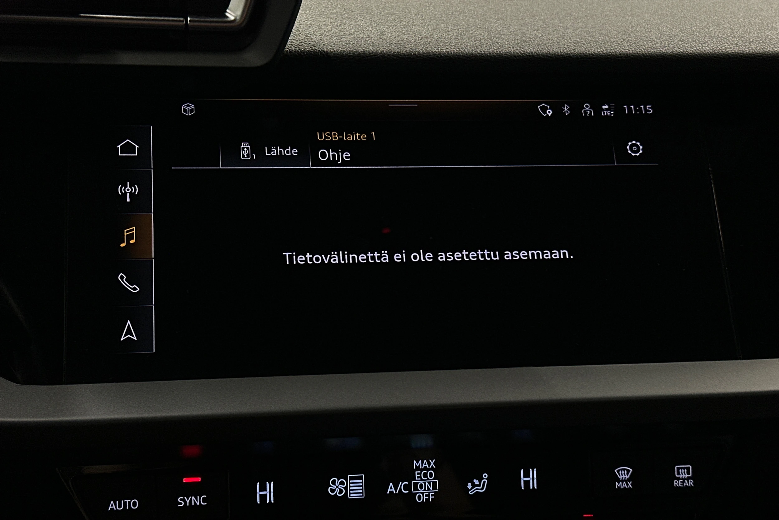musta Audi A3 2025 kuva 19.