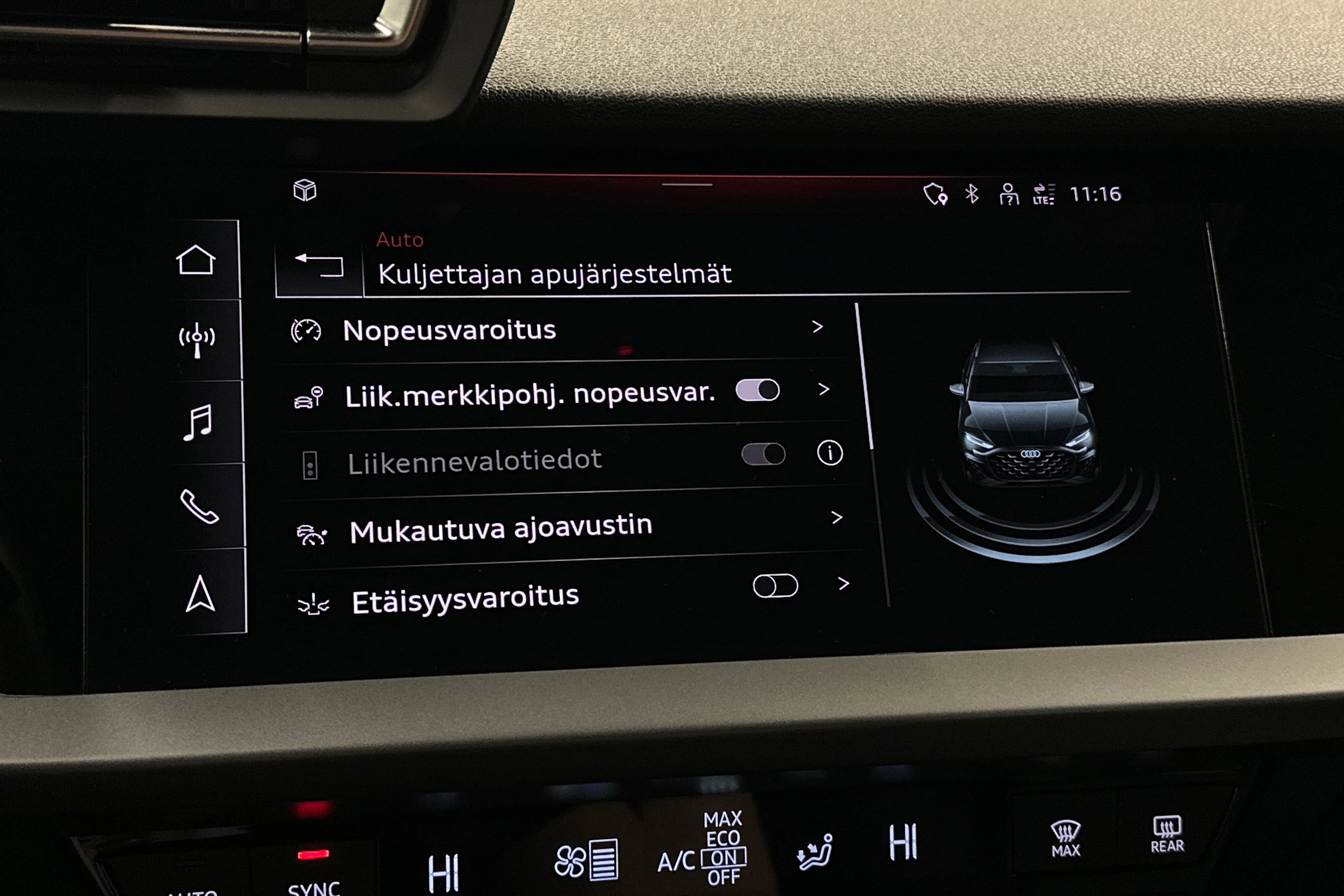 musta Audi A3 2025 kuva 24.