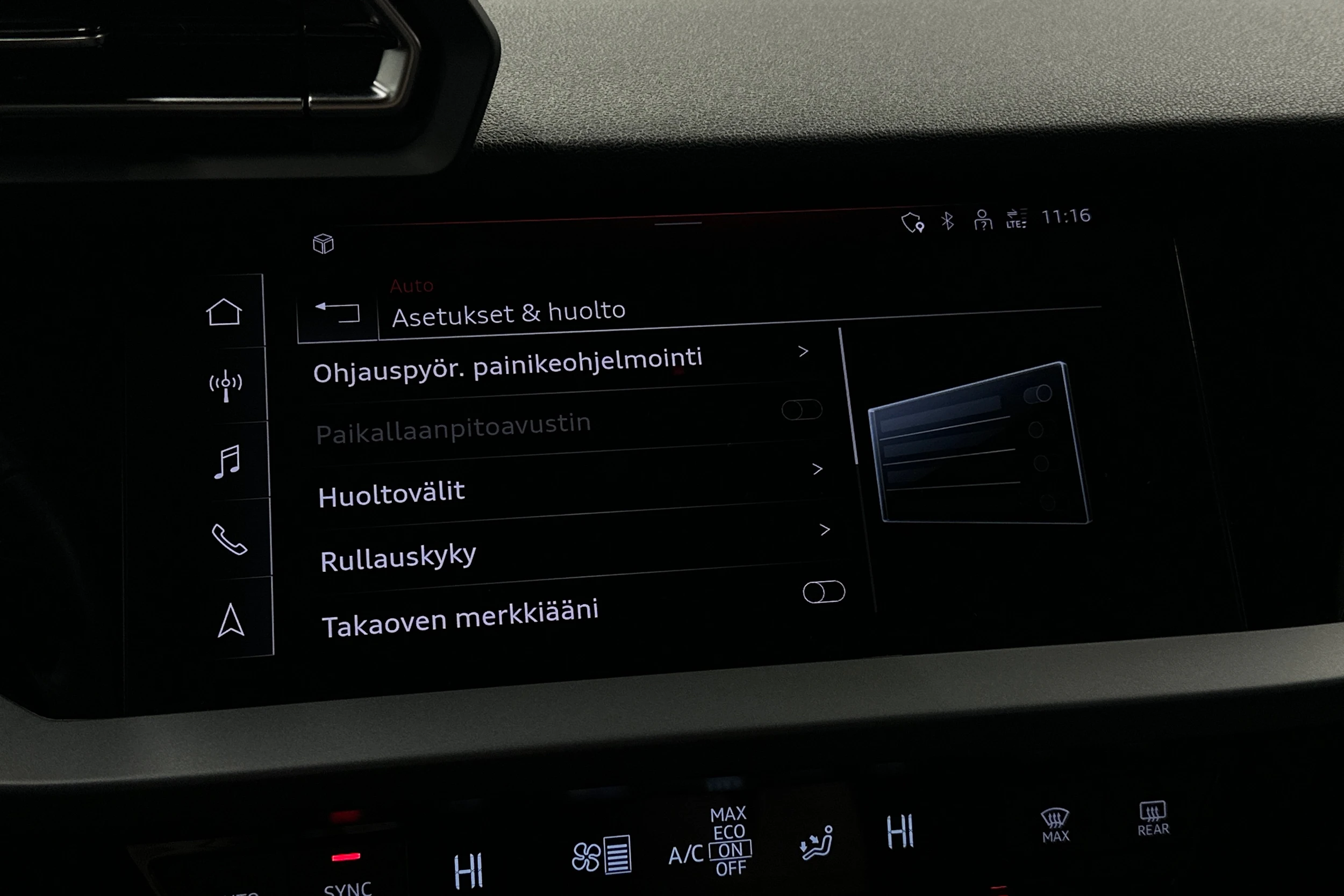 musta Audi A3 2025 kuva 26.