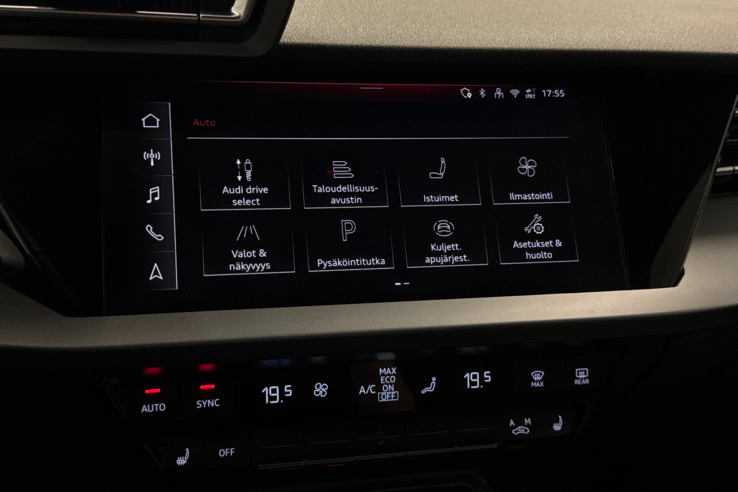 musta Audi A3 2025 kuva 22.