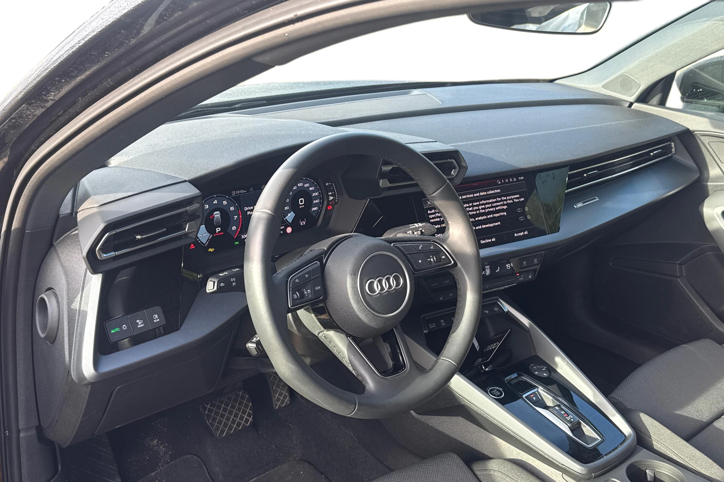 musta Audi A3 2025 kuva 3.