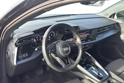 musta Audi A3 2025 kuva 3.