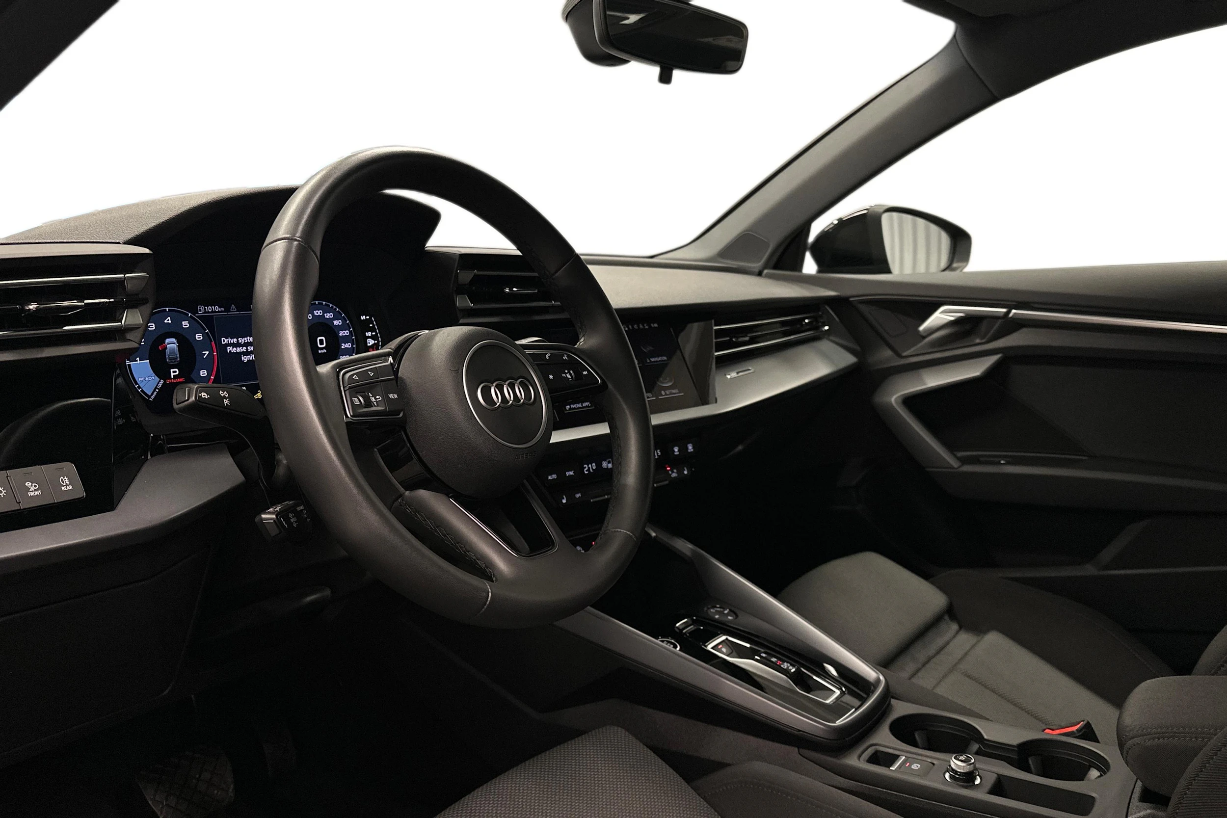 musta Audi A3 2025 kuva 6.