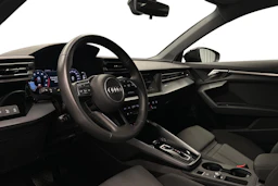musta Audi A3 2025 kuva 6.