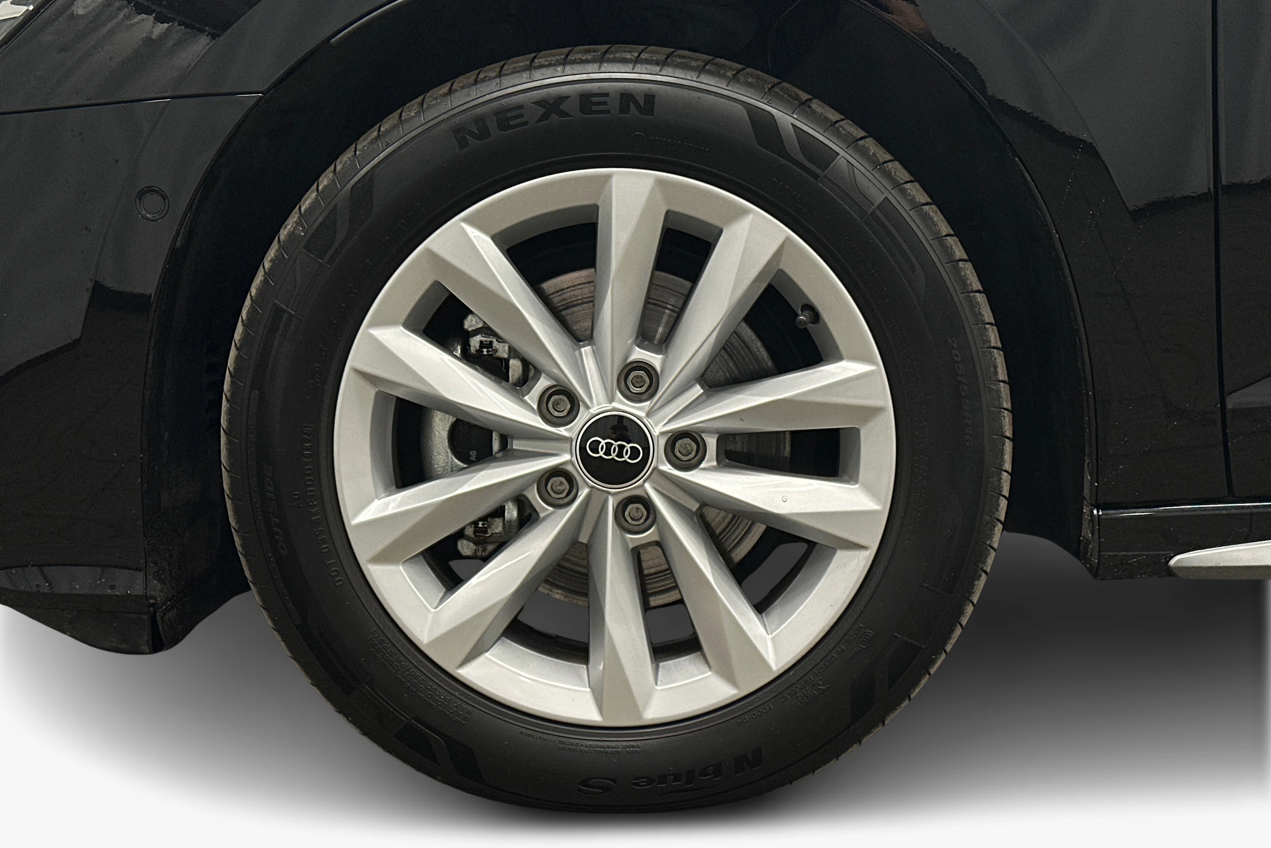 musta Audi A3 2025 kuva 9.