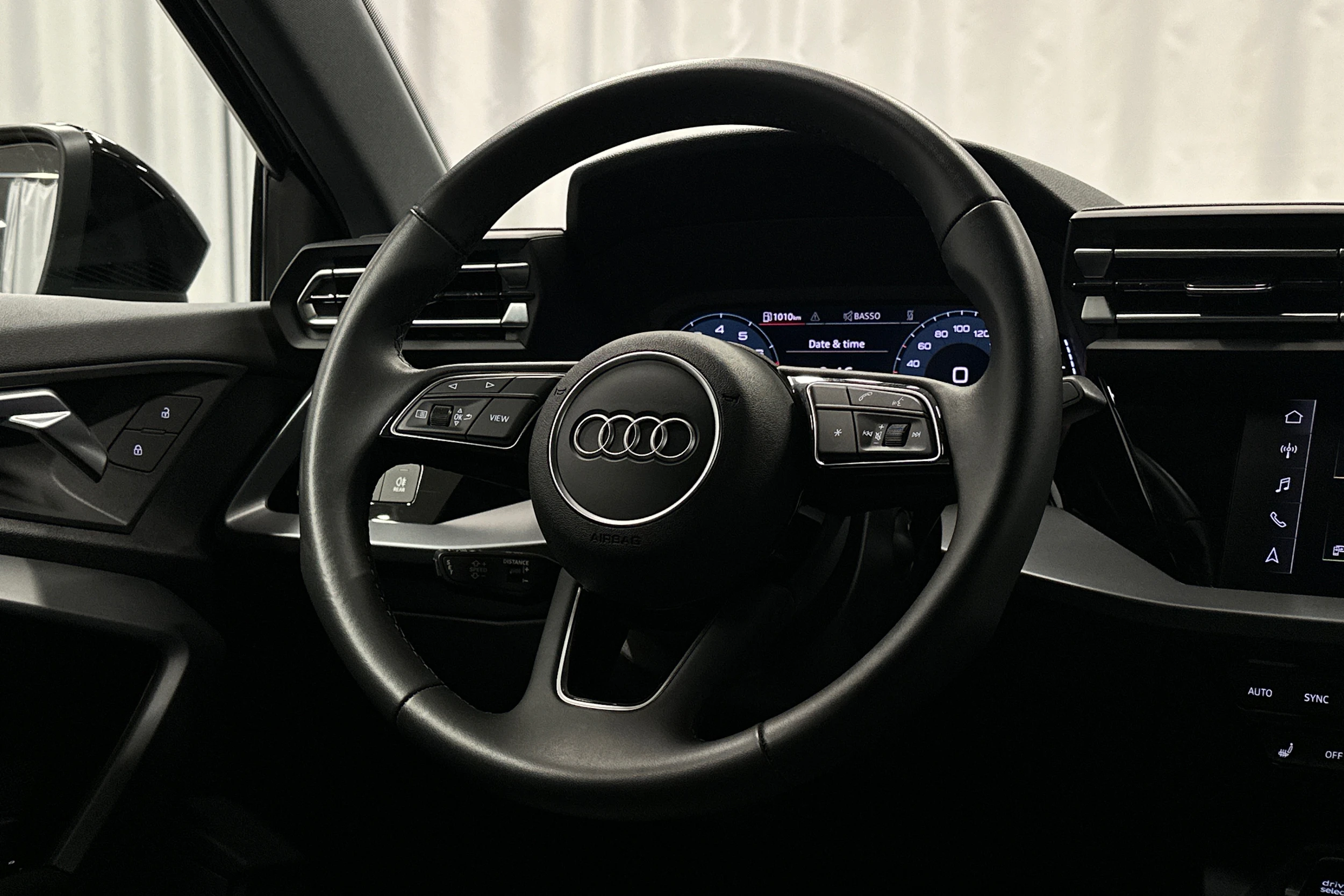 musta Audi A3 2025 kuva 13.