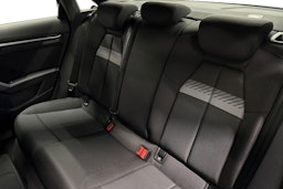 met. sininen Audi A3 2025 kuva 8.