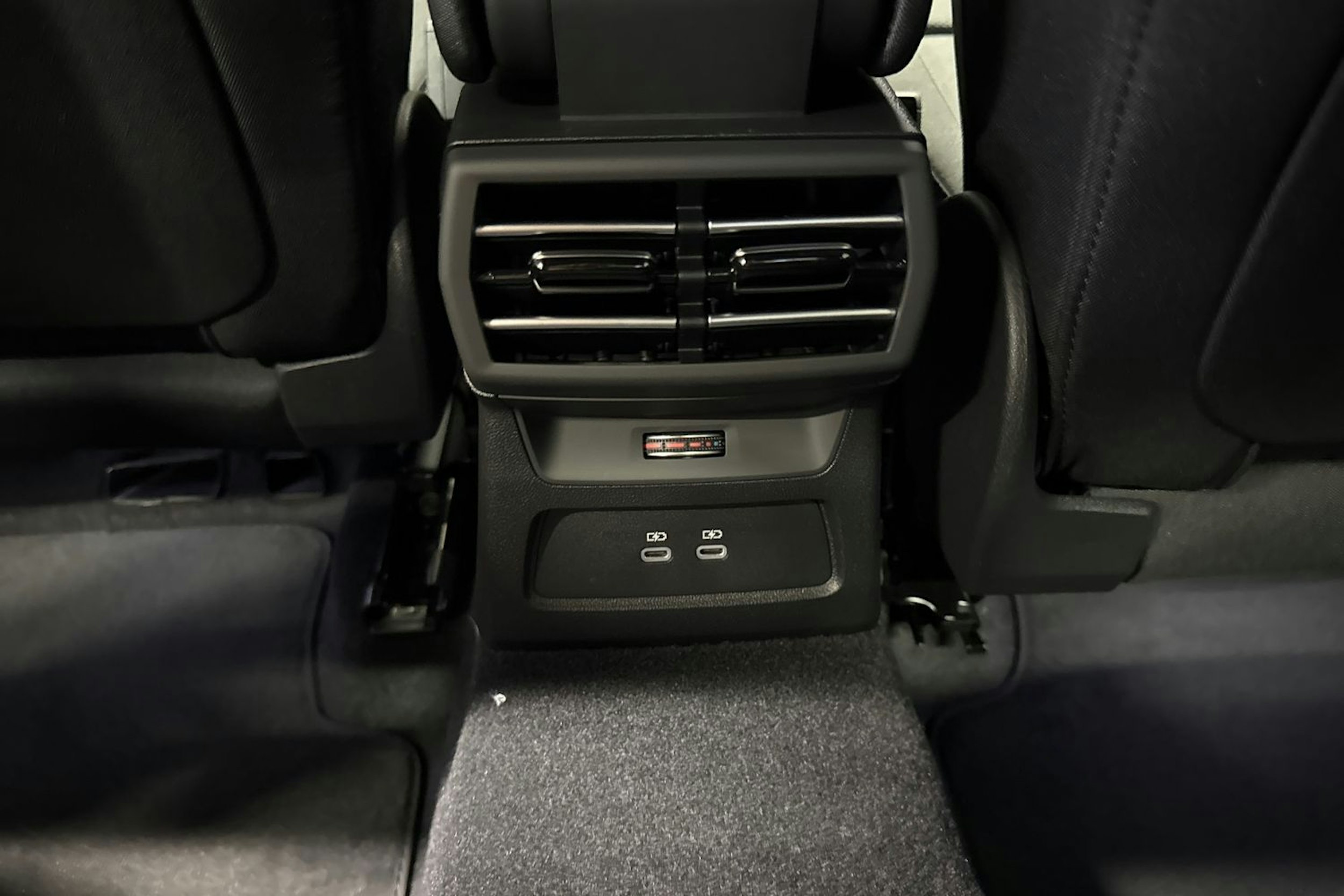 met. sininen Audi A3 2025 kuva 14.