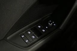 punainen Audi A3 2025 kuva 14.