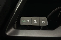 punainen Audi A3 2025 kuva 15.