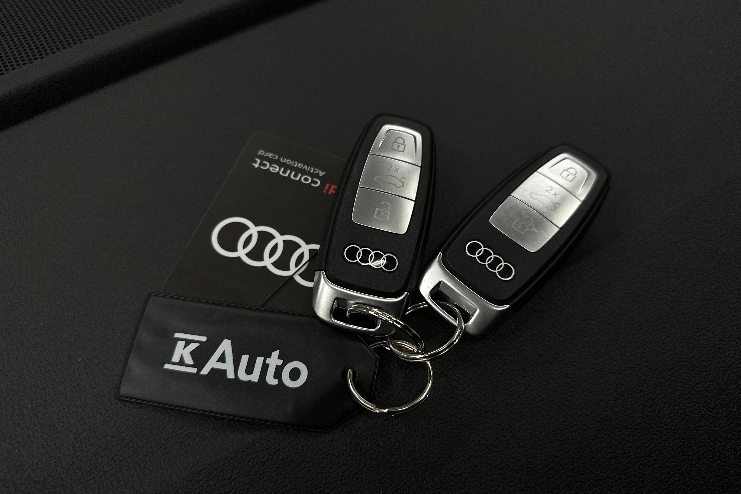 punainen Audi A3 2025 kuva 33.