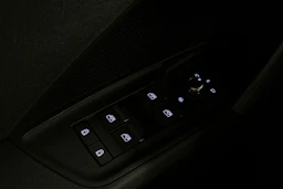 punainen Audi A3 2025 kuva 14.