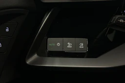 punainen Audi A3 2025 kuva 15.