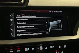 punainen Audi A3 2025 kuva 28.