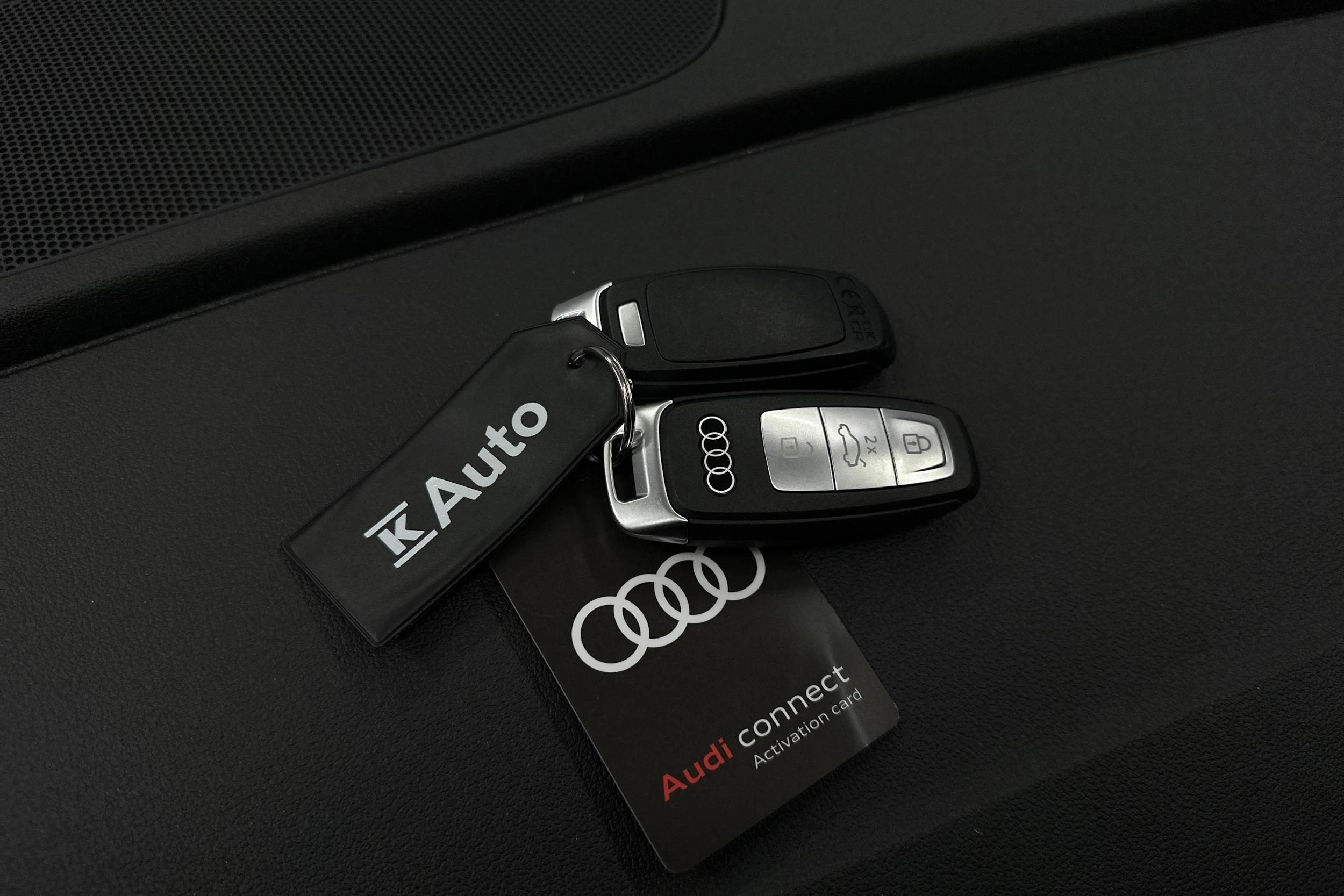 punainen Audi A3 2025 kuva 36.