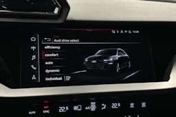 sininen Audi A3 2025 kuva 23.