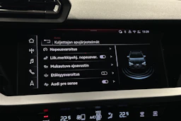 sininen Audi A3 2025 kuva 25.