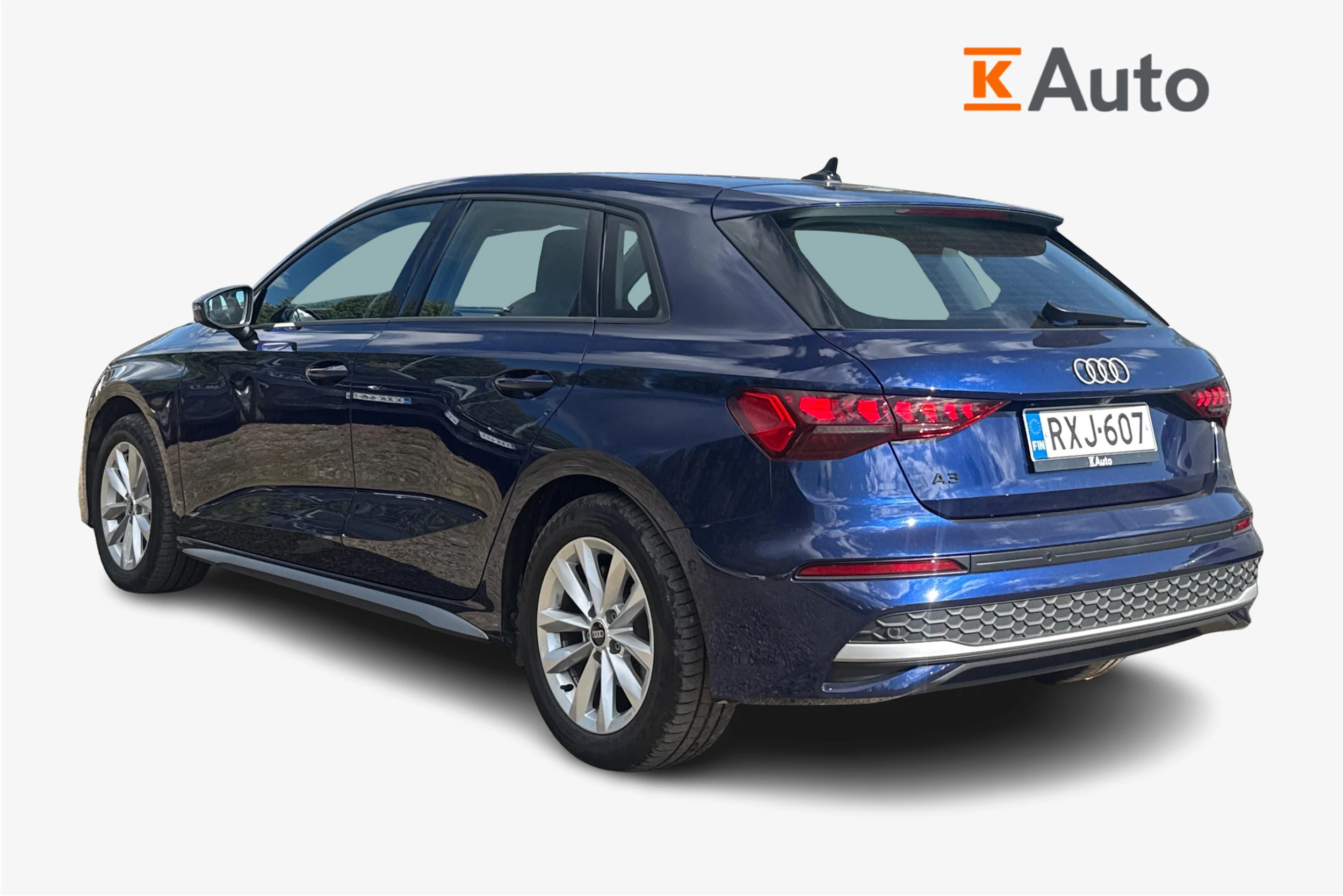 sininen Audi A3 2025 kuva 2.