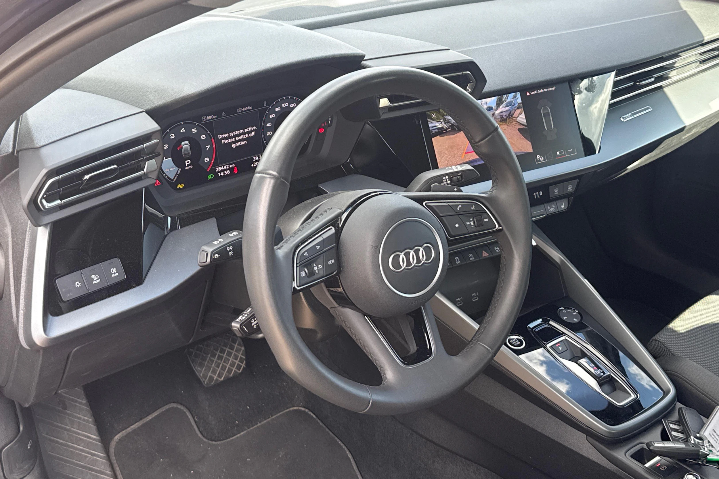 sininen Audi A3 2025 kuva 3.