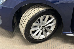 sininen Audi A3 2025 kuva 10.