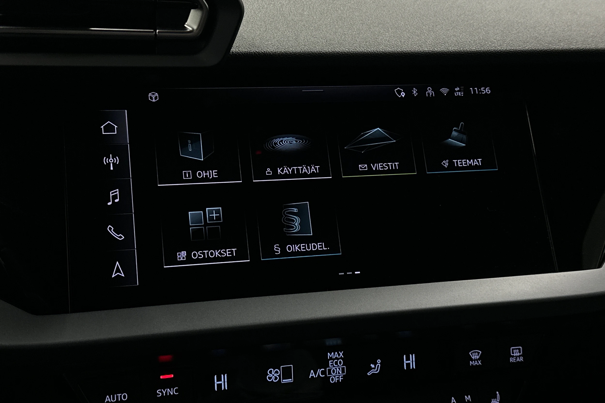 sininen Audi A3 2025 kuva 17.
