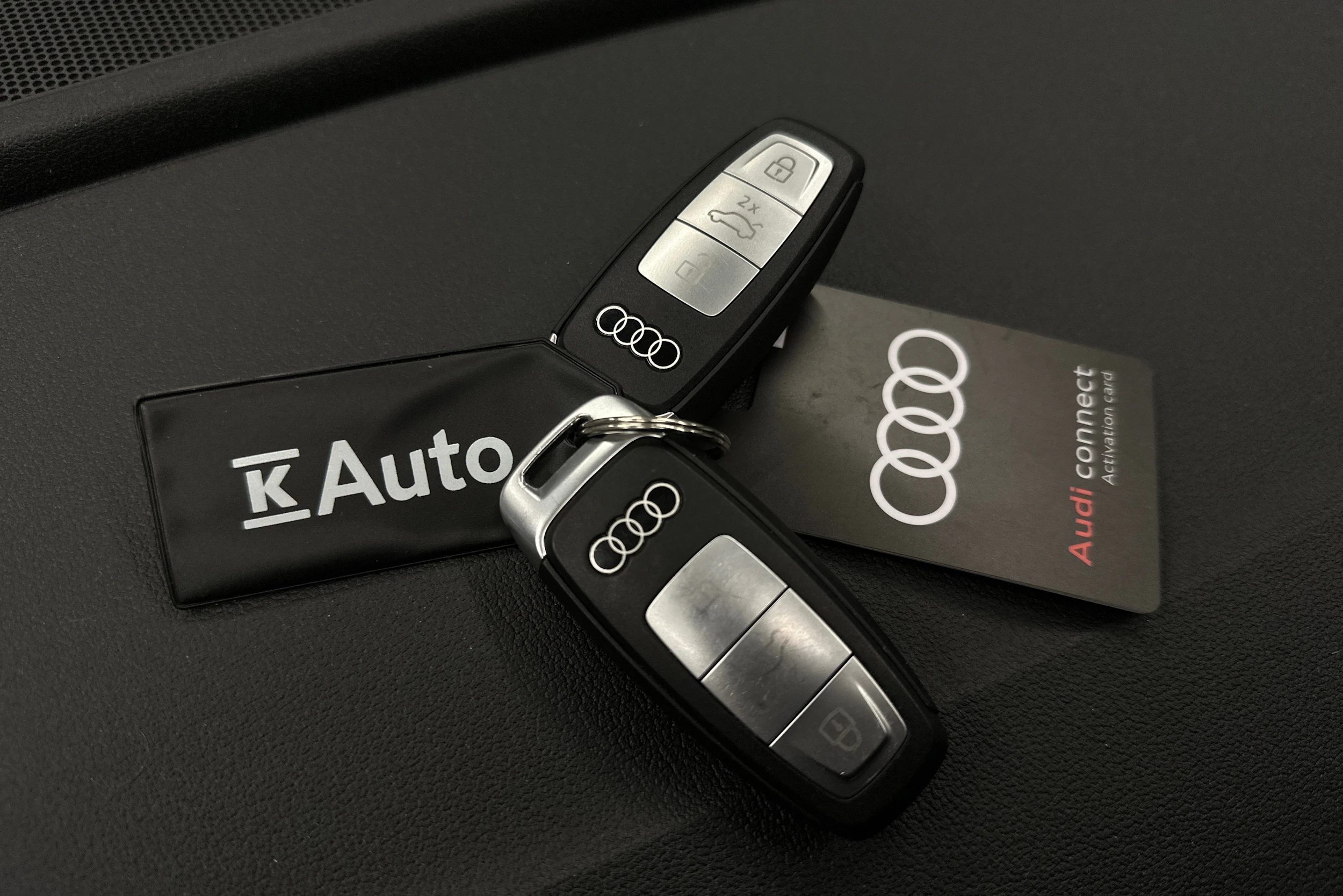 sininen Audi A3 2025 kuva 34.