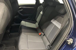 sininen Audi A3 2025 kuva 8.