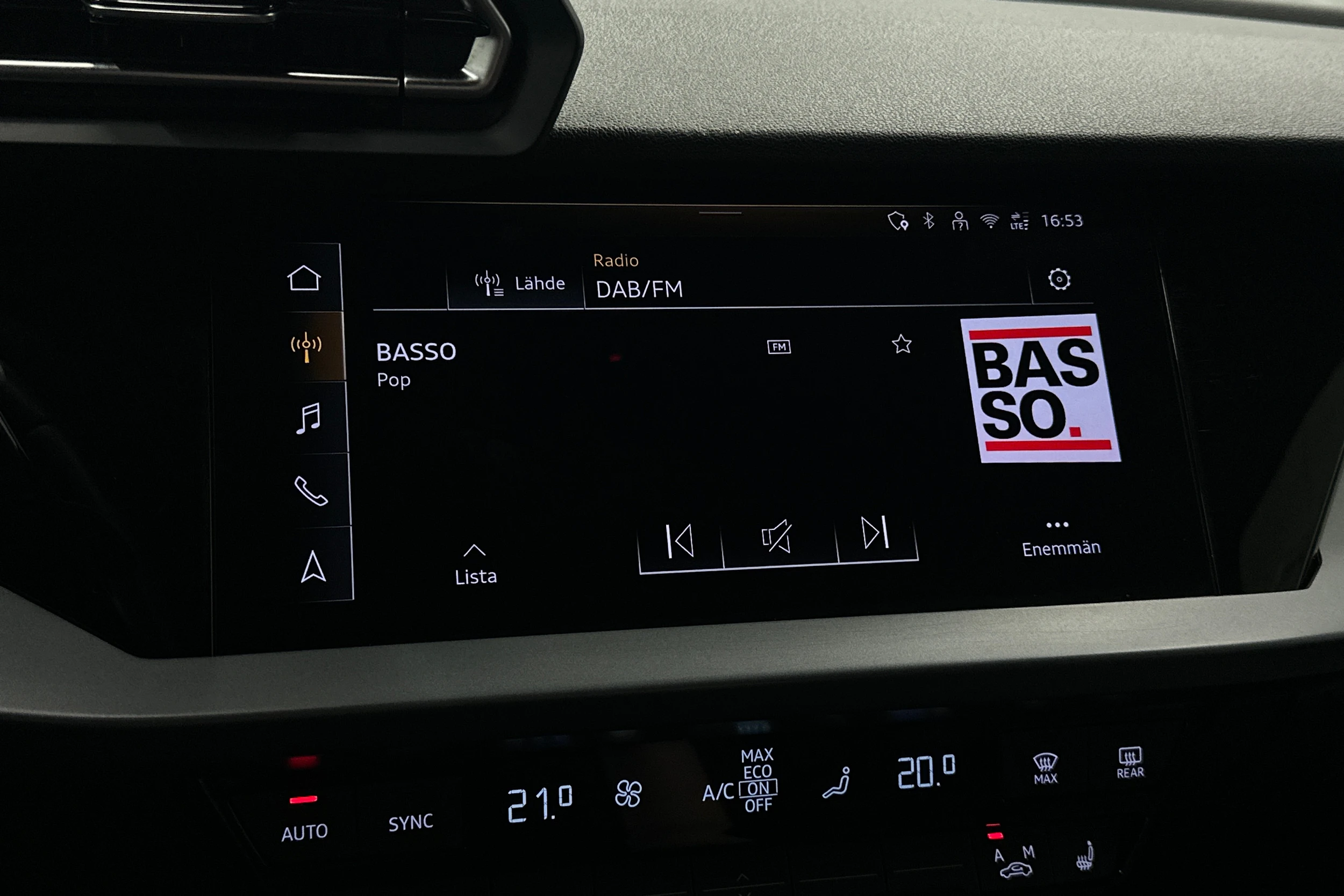 sininen Audi A3 2025 kuva 19.