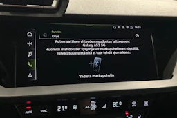 sininen Audi A3 2025 kuva 21.