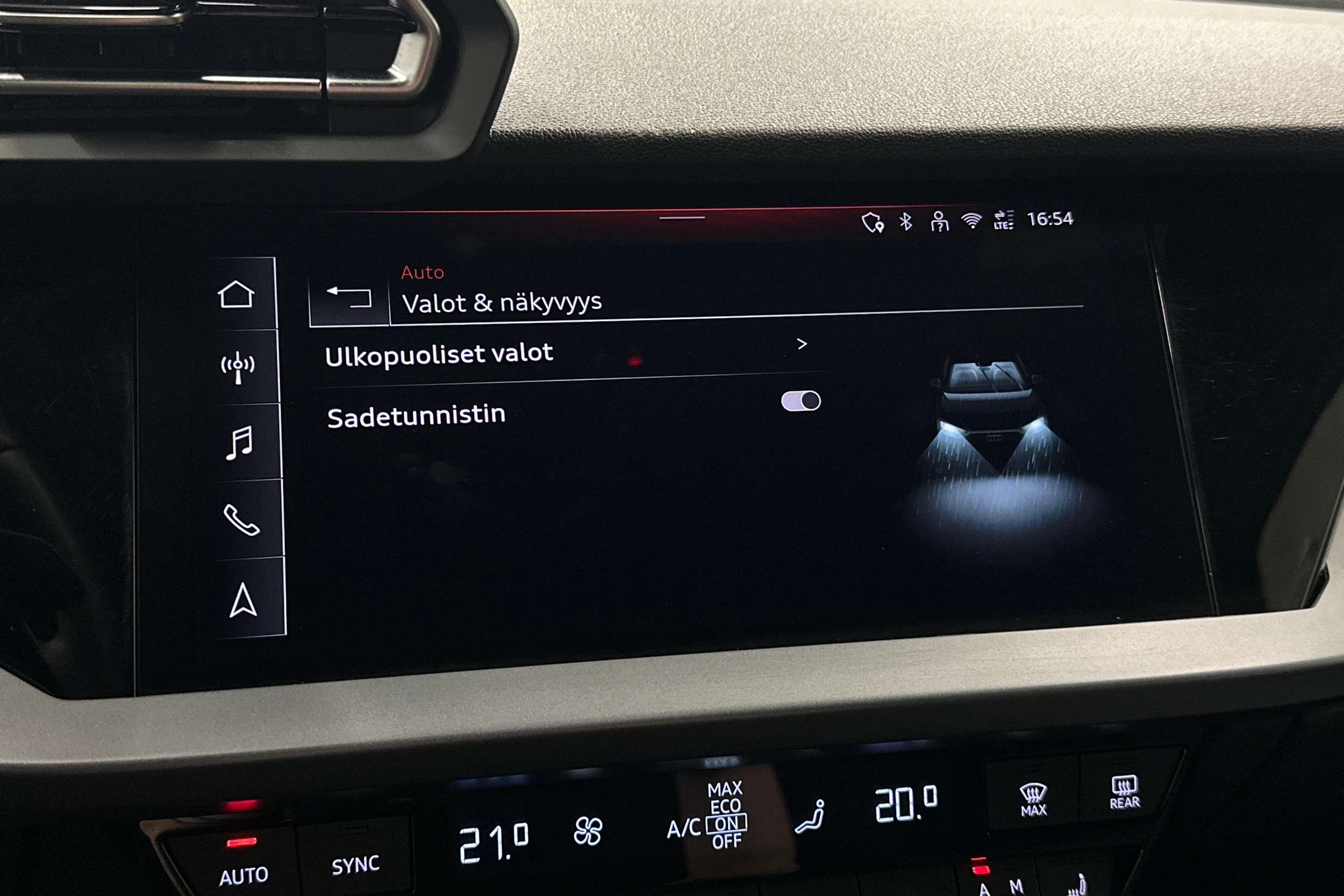 sininen Audi A3 2025 kuva 26.