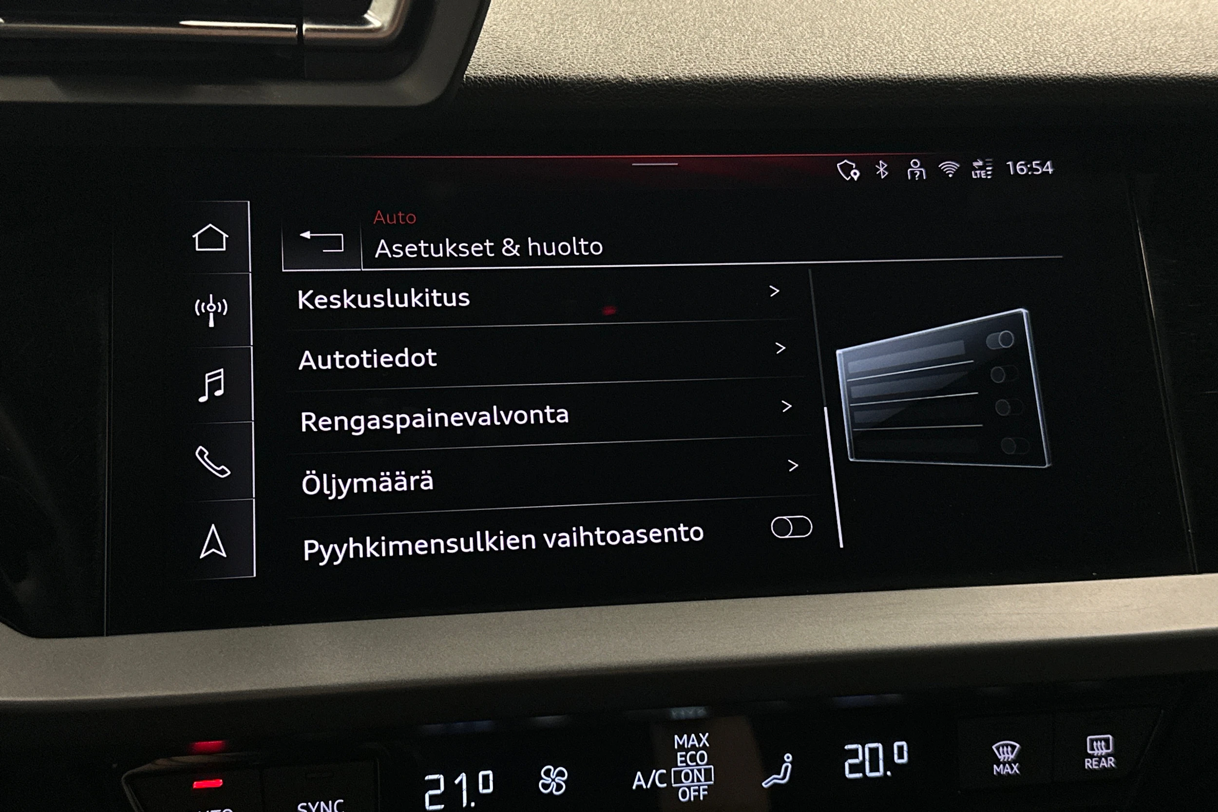 sininen Audi A3 2025 kuva 30.