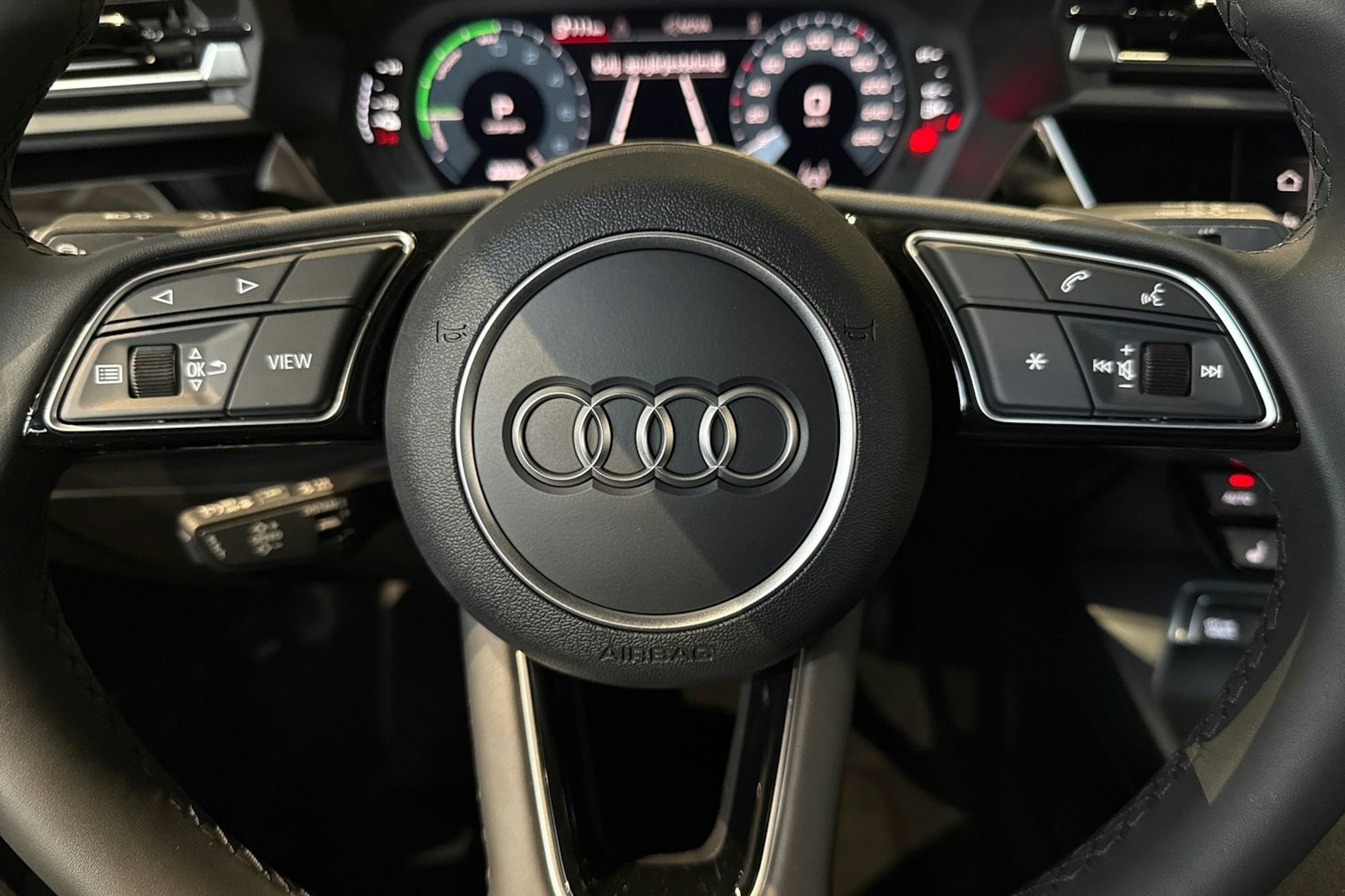 met. vihreä Audi A3 2025 kuva 19.