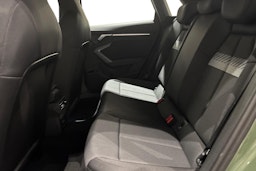 vihreä Audi A3 2025 kuva 8.