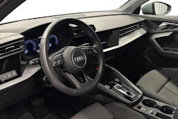 harmaa Audi A3 2025 kuva 6.
