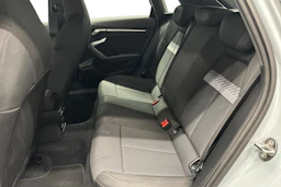 harmaa Audi A3 2025 kuva 8.