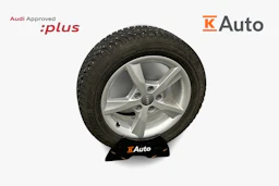 harmaa Audi A3 2025 kuva 9.