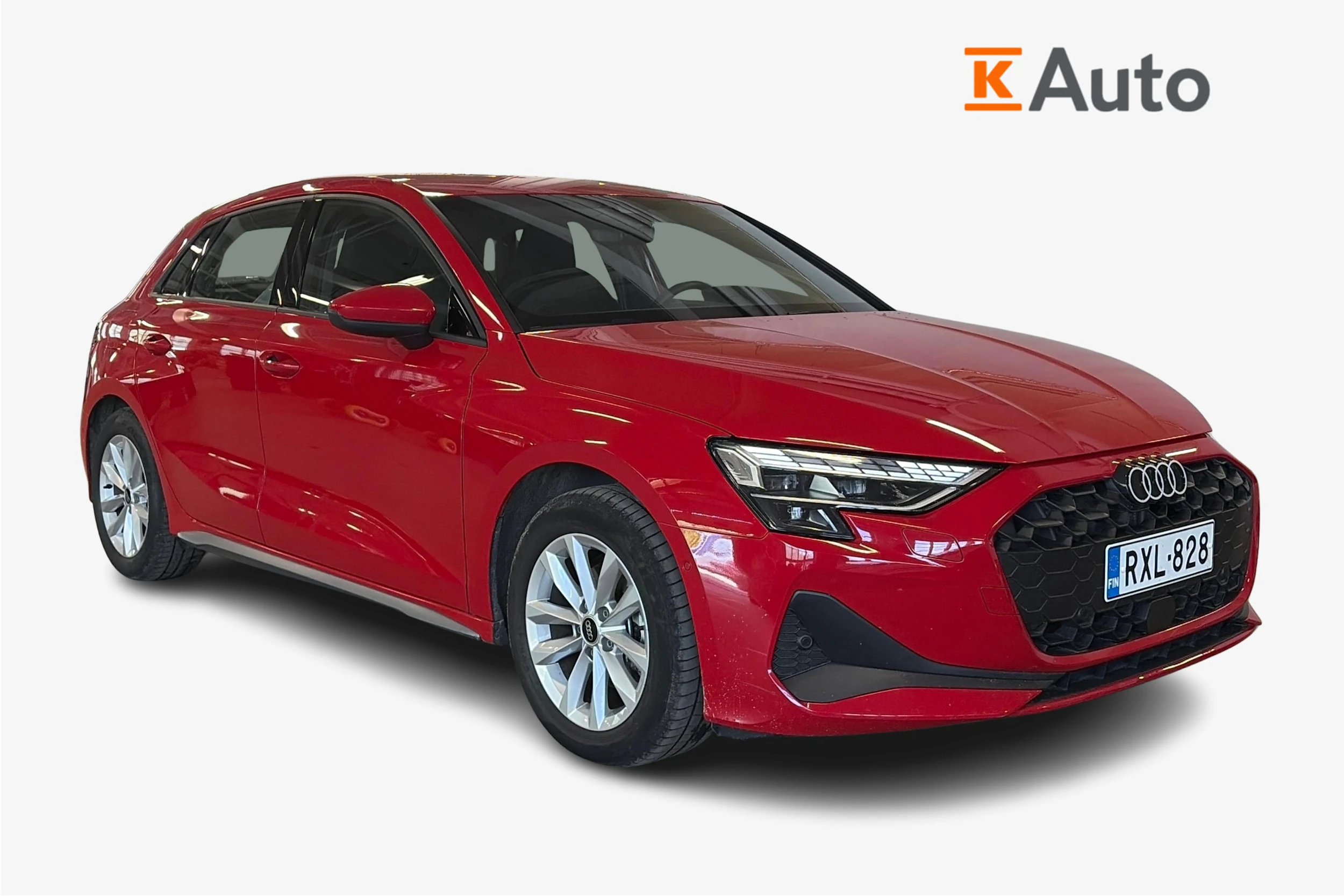 punainen Audi A3 2025 kuva 1.