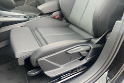 musta Audi A3 2025 kuva 14.