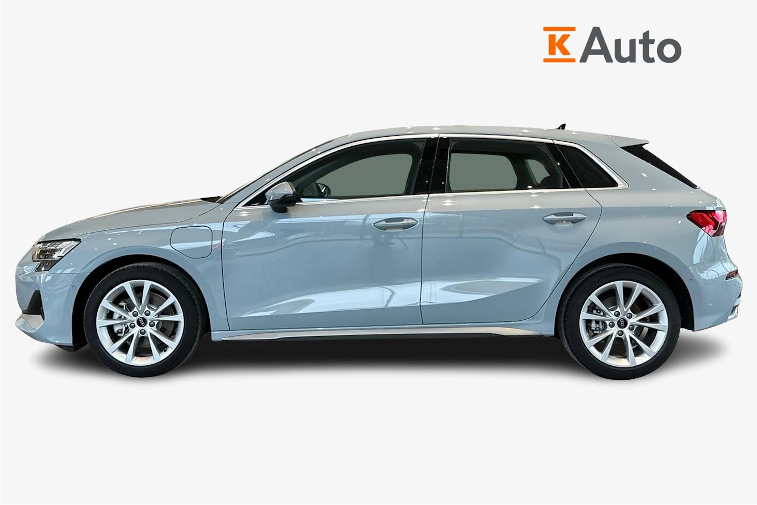 met. harmaa Audi A3 2026 kuva 5.