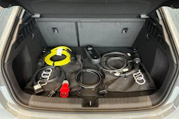 met. harmaa Audi A3 2026 kuva 12.