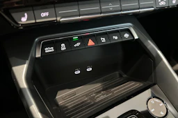 met. harmaa Audi A3 2026 kuva 17.