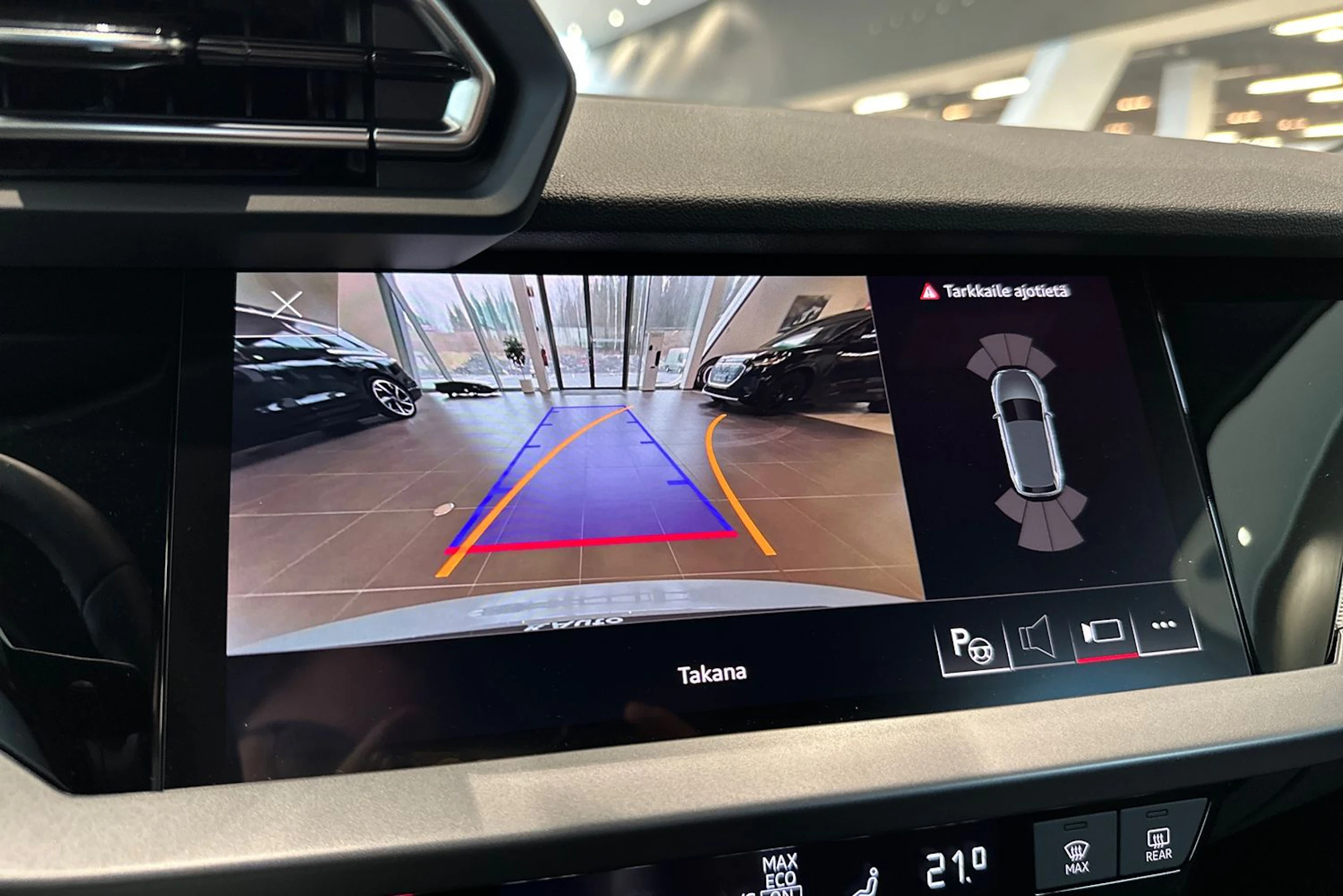 met. harmaa Audi A3 2026 kuva 21.