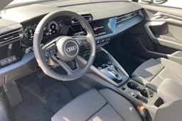 harmaa Audi A3 2025 kuva 6.